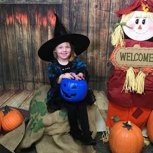 Meet your Posher, Sydney